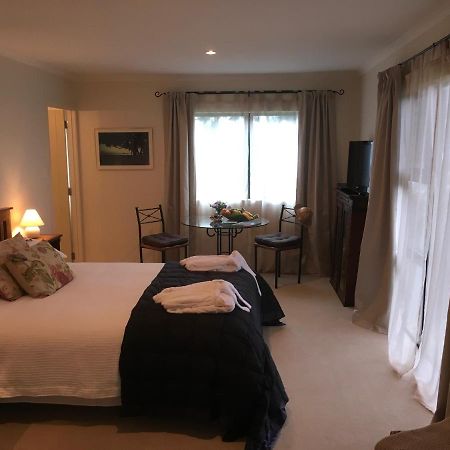 파우아뉴 Puka Heights B&B 외부 사진